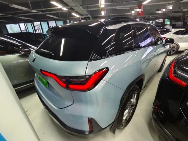 Nio ES6 — Фото автомобиля 6