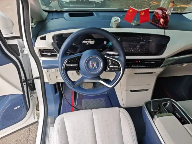 Buick Century — Фото автомобиля 10