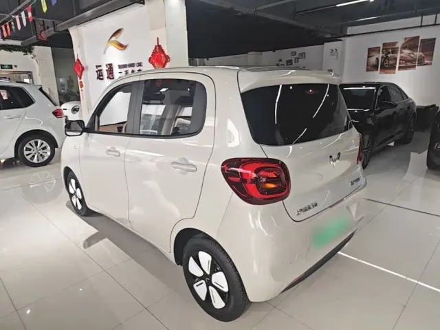 Wuling Hongguang Mini EV — Фото автомобиля 4