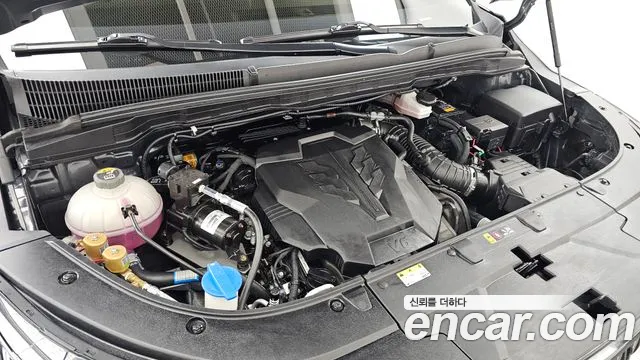 Kia Carnival Generation 4 — Фото автомобиля 6