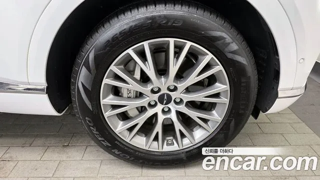 Genesis GV80 2.5T Бензин AWD — Фото автомобиля 5