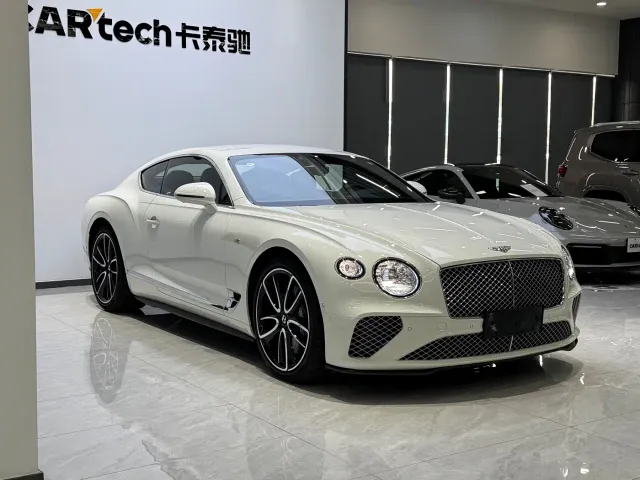 Bentley Continental — Фото автомобиля 3