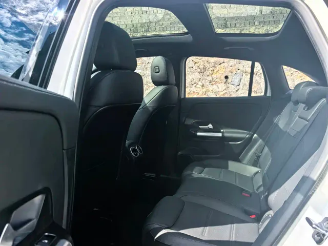 Mercedes-Benz GLA-Class — Фото автомобиля 8