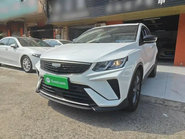 Фотография автомобиля — Geely Binyue