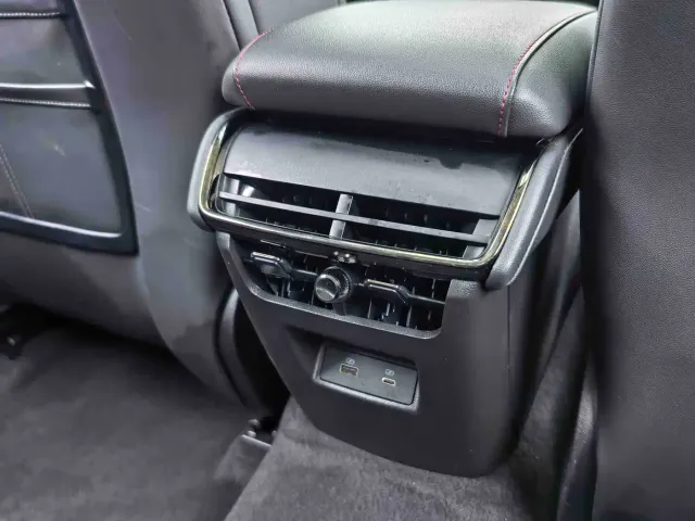 Ford Mondeo — Фото автомобиля 23