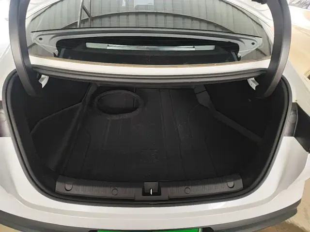 BYD Qin L — Фото автомобиля 18