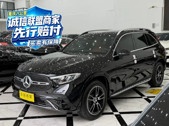 Фотография автомобиля — Mercedes-Benz GLC-Class