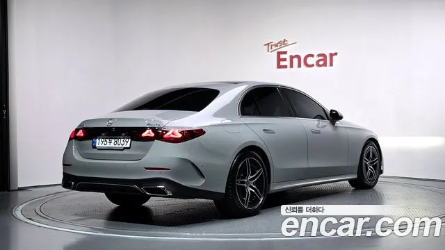 Mercedes-Benz E-Class W214 — Фото автомобиля 2