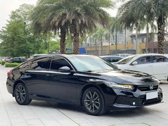 Honda Inspire — Фото автомобиля 3