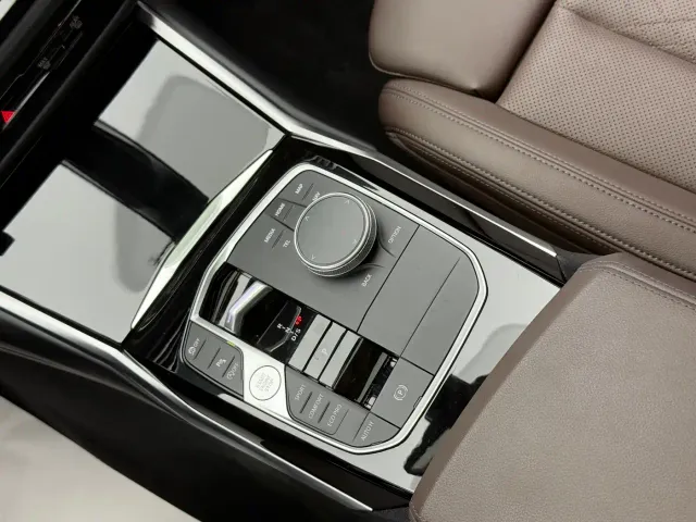 BMW 3 Series — Фото автомобиля 22