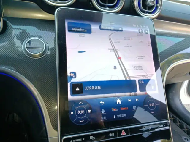 Mercedes-Benz C-Class — Фото автомобиля 4