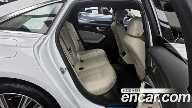 Audi A6 40 TDI quattro Premium — Фото автомобиля 12