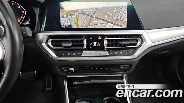 BMW 3-Series 3 серия (G20) 320i Touring M Sport — Фото автомобиля 14