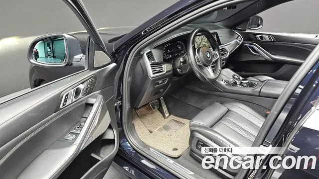 BMW X6 xDrive40i M Sport — Фото автомобиля 12