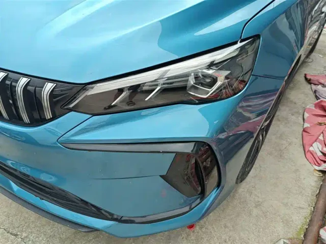 Geely Binrui — Фото автомобиля 23