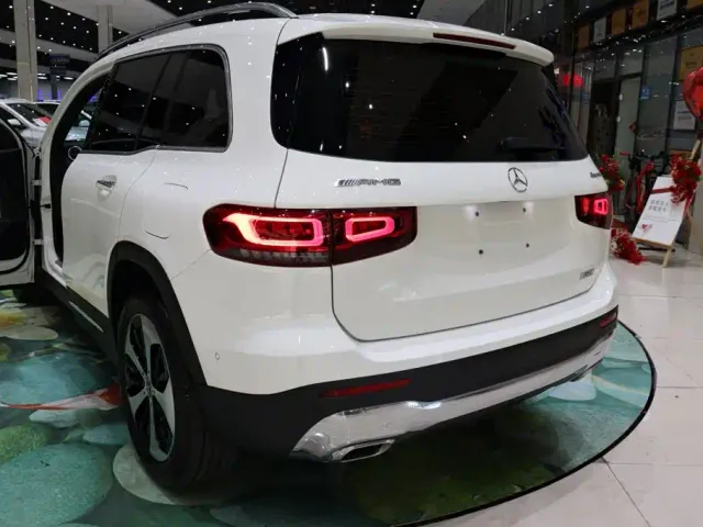 Mercedes-Benz GLB-Class — Фото автомобиля 23