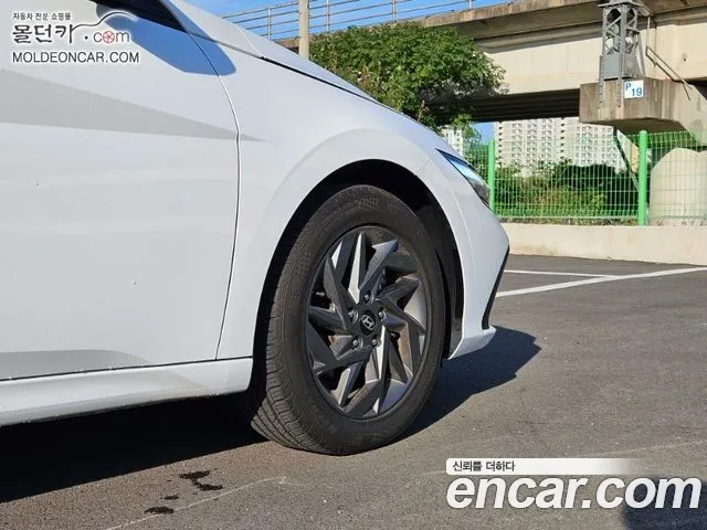 Hyundai Avante — Фото автомобиля 18