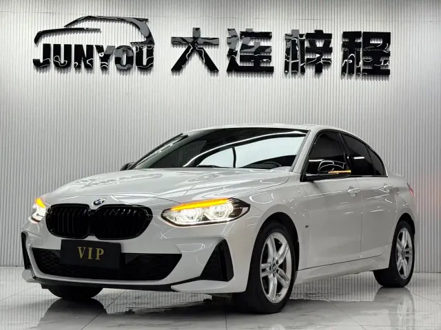 Фотография автомобиля — BMW 1 Series