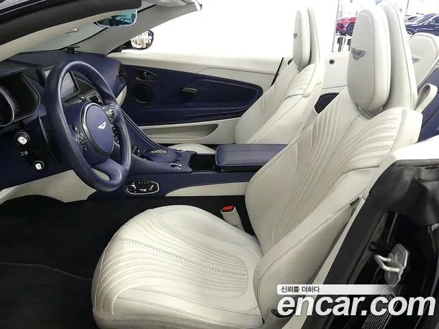Aston Martin DB11 — Фото автомобиля 5
