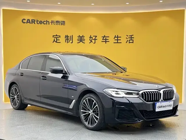 BMW 5 Series — Фото автомобиля 2