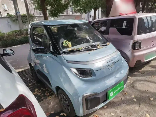 Wuling NanoEV — Фото автомобиля 3