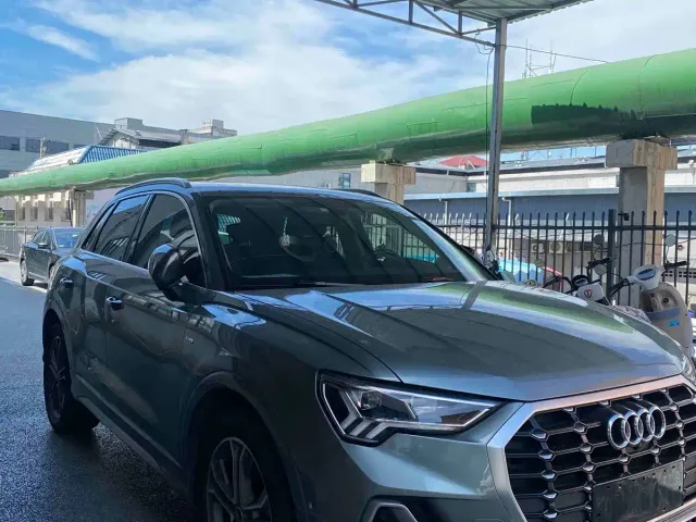 Audi Q3 — Фото автомобиля 2