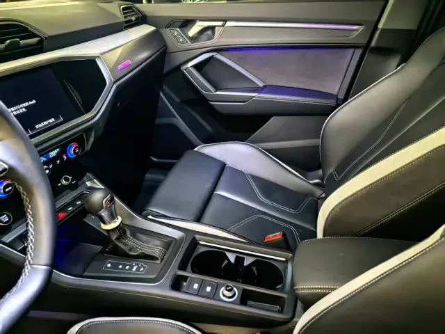 Audi Q3 — Фото автомобиля 11