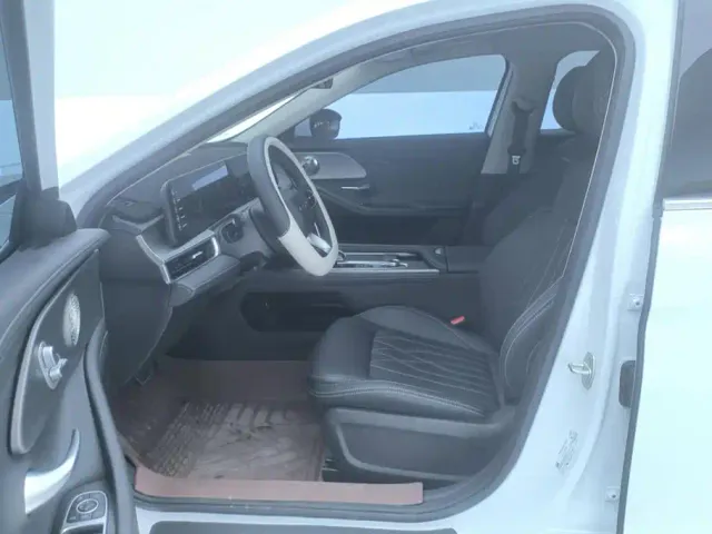 Chery Arrizo 8 — Фото автомобиля 9