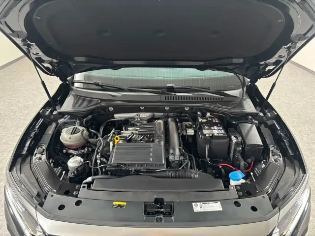 Volkswagen Passat — Фото автомобиля 18