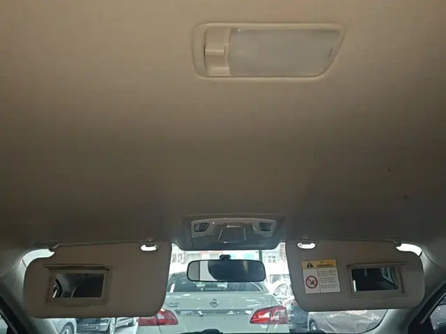 Nissan Sylphy — Фото автомобиля 17