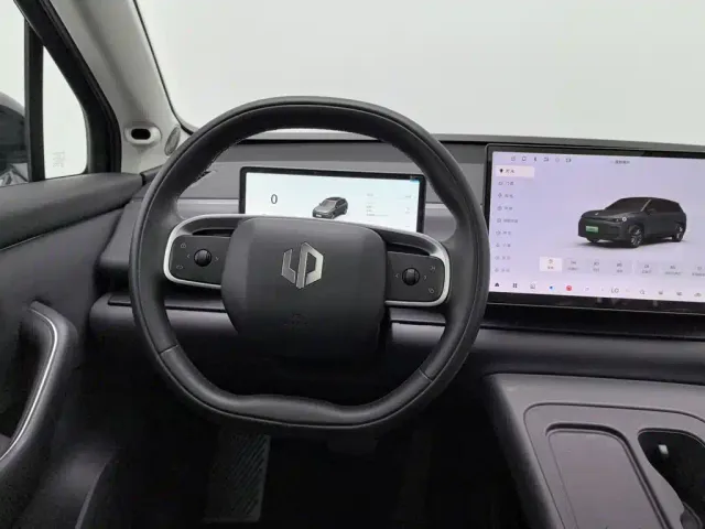 Leapmotor C10 — Фото автомобиля 11