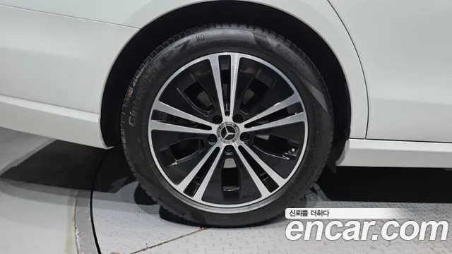 Mercedes-Benz E-Class W213 — Фото автомобиля 5