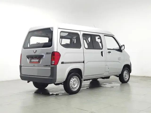 Wuling Zhiguang — Фото автомобиля 2