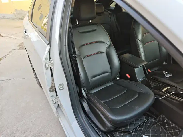 Chevrolet Monza — Фото автомобиля 24