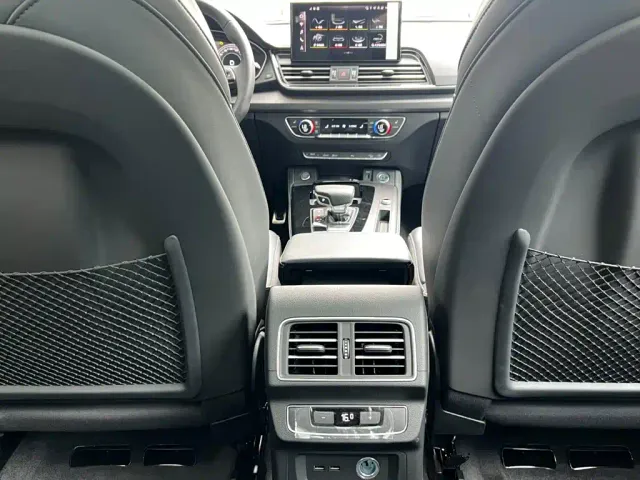 Audi Q5L — Фото автомобиля 14