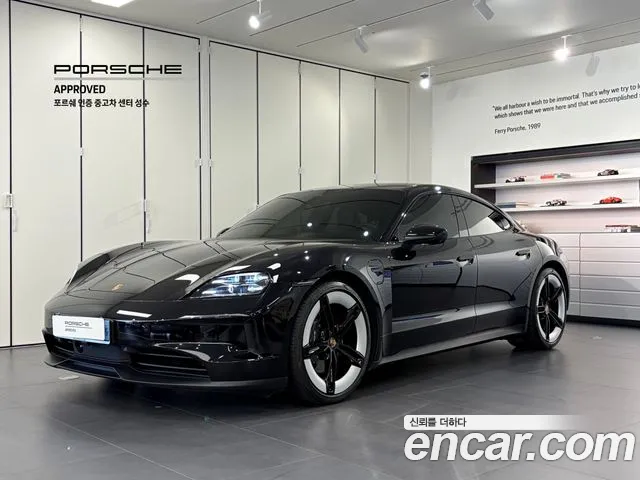 Фотография автомобиля — Porsche Taycan
