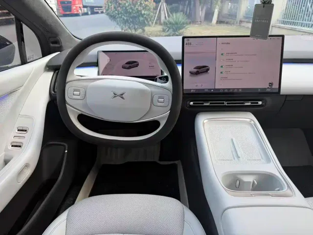 Xpeng P7+ — Фото автомобиля 9