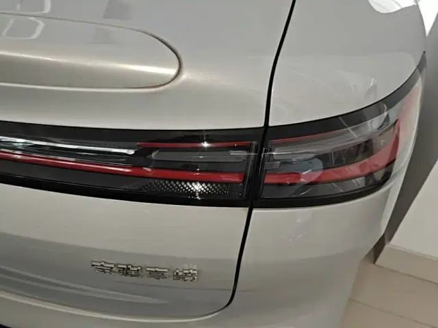 Baojun Xiangjing — Фото автомобиля 7