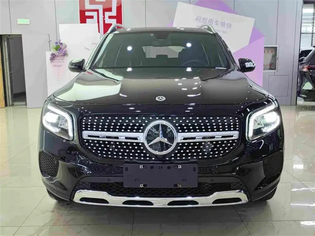 Mercedes-Benz GLB-Class — Фото автомобиля 2