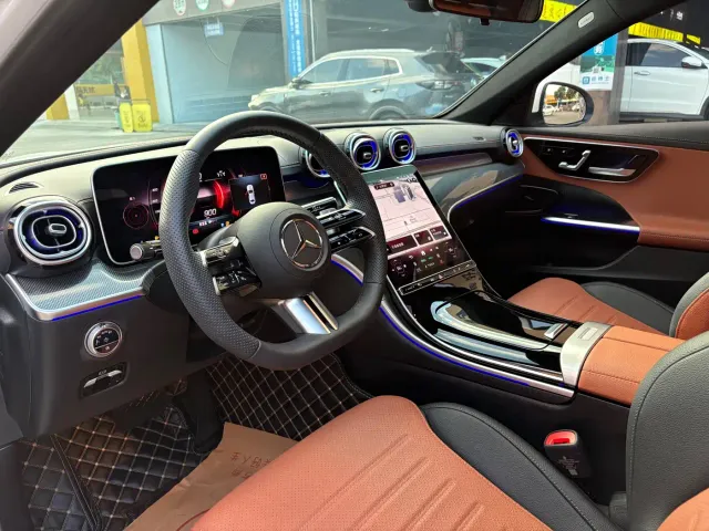 Mercedes-Benz C-Class — Фото автомобиля 4
