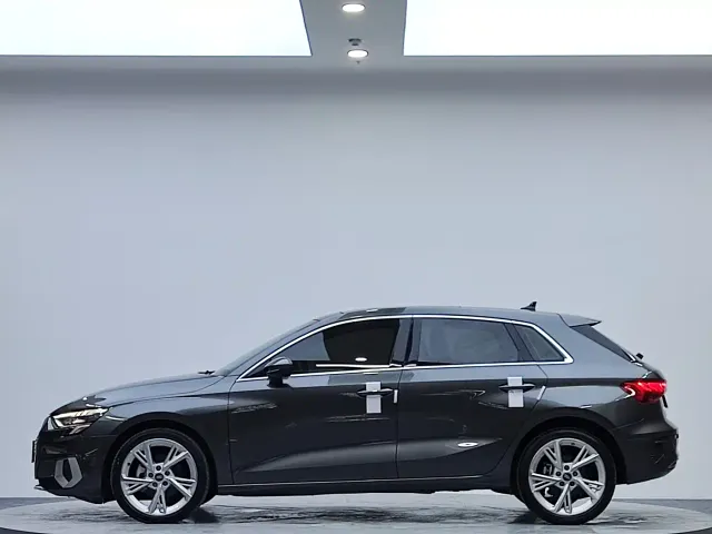 Audi A3 — Фото автомобиля 5