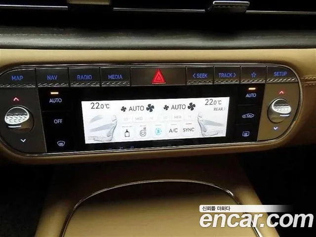 Genesis G90 — Фото автомобиля 15