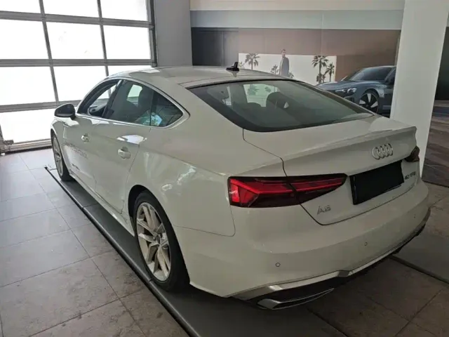 Audi A5 — Фото автомобиля 4