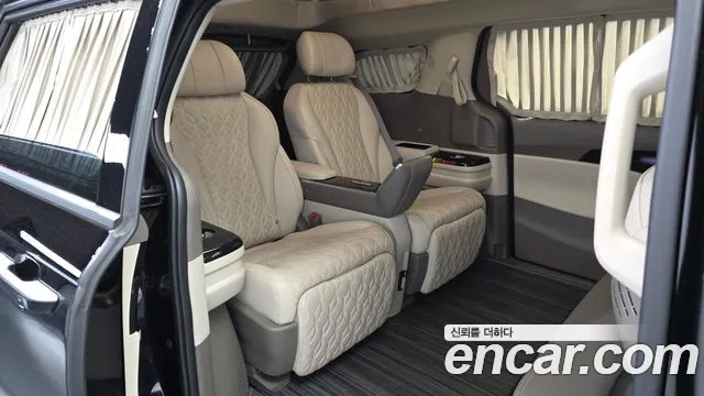 Kia Carnival 4th Gen — Фото автомобиля 18