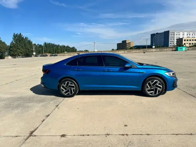 Volkswagen Sagitar — Фото автомобиля 4
