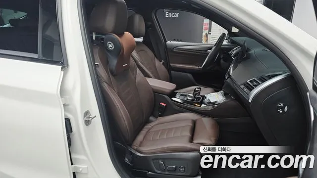 BMW X4 xDrive20i M Sport Pro Special Edition — Фото автомобиля 9