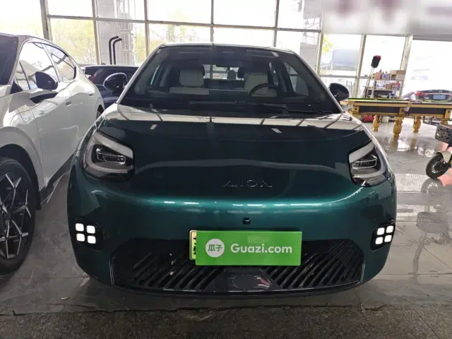 GAC Aion UT — Фото автомобиля 2