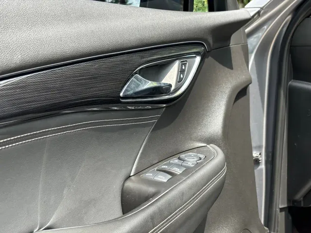 Buick Envision S — Фото автомобиля 7