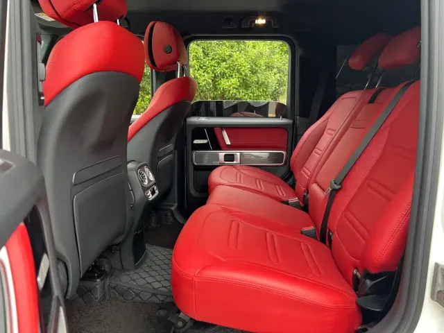 Mercedes-Benz G-Class — Фото автомобиля 9