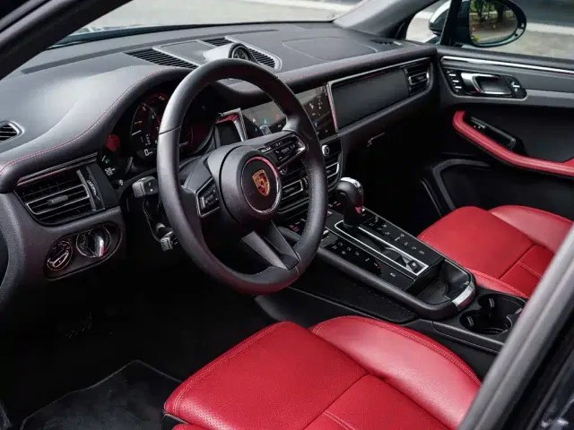 Porsche Macan — Фото автомобиля 4